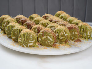 Pistachio Kunafa Mini Lazy Cake 25PCS